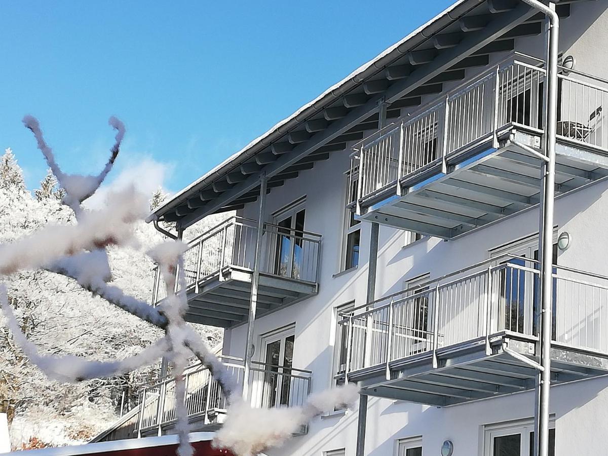 Fraenkische Linie - Radspitz-Ferienwohnungen Marktrodach 外观 照片